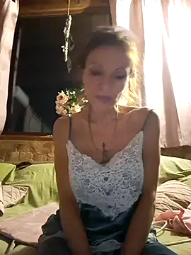 vampvanna23 online show from 06-18-26, 02:23