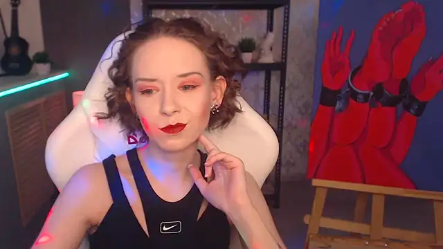 FascinatingEyess online show from 03-18-25, 08:36