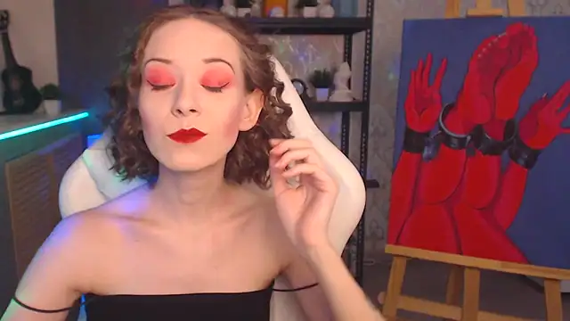 Snapshot of FascinatingEyess chatting on 11-28-25, 08:11 FascinatingEyess online show from 11-28-25, 08:11