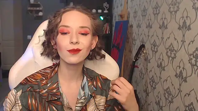 Snapshot of FascinatingEyess chatting on 03-08-26, 02:04 FascinatingEyess online show from 03-08-26, 02:04