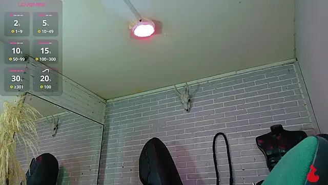 Snapshot of elizatexx chatting on 01-05-26, 07:06 elizatexx online show from 01-05-26, 07:06