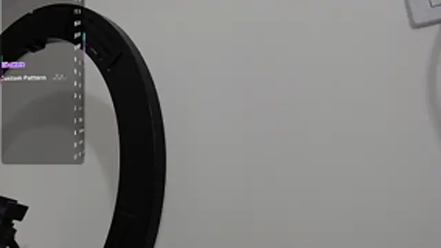 Snapshot of zehra_sanem chatting on 11-11-25, 02:17 zehra sanem online show from 11-11-25, 02:17