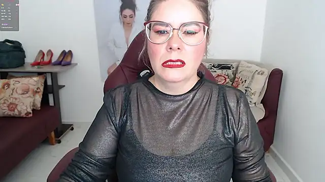 Snapshot of zehra_sanem chatting on 01-07-26, 07:27 zehra sanem online show from 01-07-26, 07:27