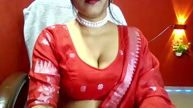 Snapshot of Queenhimanshi chatting on 09-17-25, 03:24 Queenhimanshi online show from 09-17-25, 03:24
