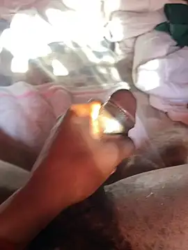 Snapshot of Dickhead1996 chatting on 02-01-26, 05:17 Dickhead1996 online show from 02-01-26, 05:17