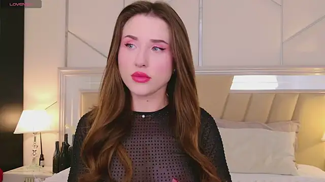 Jullia Carter online show from 10-24-25, 06:10