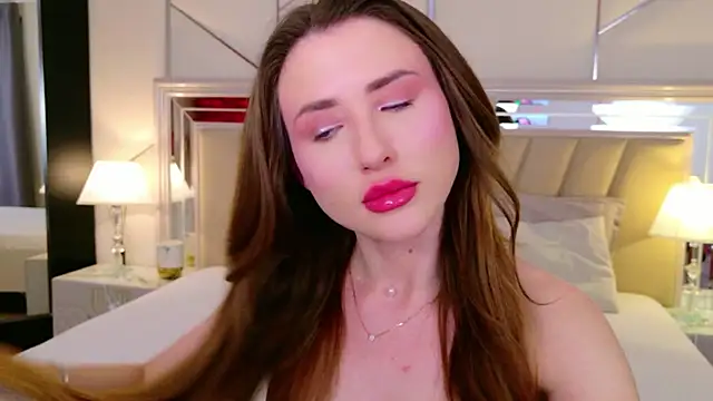 Snapshot of Jullia_Carter chatting on 02-17-26, 06:21 Jullia Carter online show from 02-17-26, 06:21