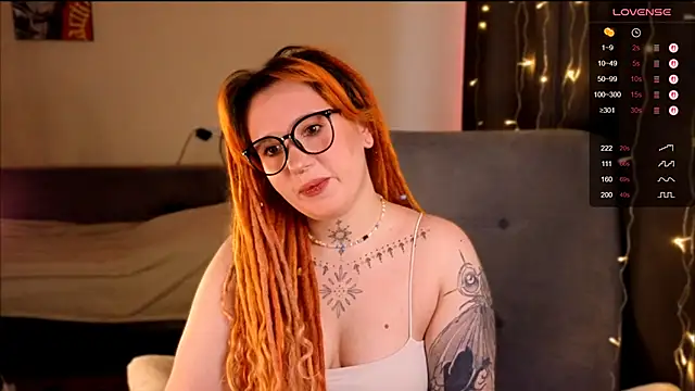 Snapshot of The_Full_Red_Moon chatting on 11-28-25, 09:34 The Full Red Moon online show from 11-28-25, 09:34