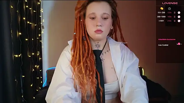 Snapshot of The_Full_Red_Moon chatting on 01-17-26, 07:13 The Full Red Moon online show from 01-17-26, 07:13