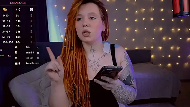 Snapshot of The_Full_Red_Moon chatting on 02-26-26, 04:00 The Full Red Moon online show from 02-26-26, 04:00