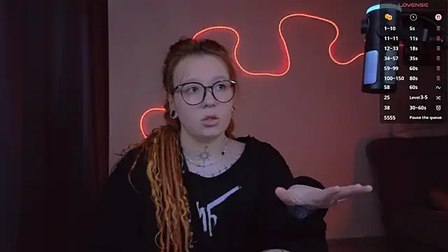 The Full Red Moon online show from 04-30-26, 12:11