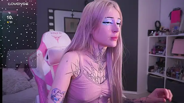 fraulein mooon online show from 03-04-26, 06:14