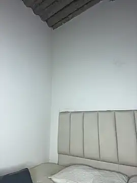 VioletPearson online show from 04-23-26, 12:40