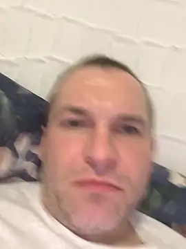 Snapshot of AttractiveSilk5 chatting on 01-17-26, 12:59 AttractiveSilk5 online show from 01-17-26, 12:59