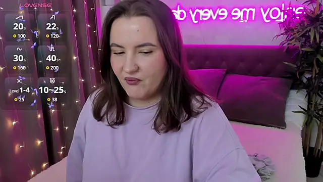 FeralPeach online show from 04-03-26, 05:27