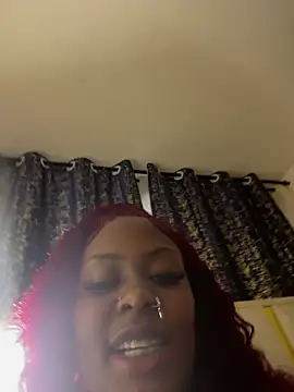 Snapshot of Rose_berry chatting on 09-28-25, 06:41 Rose berry online show from 09-28-25, 06:41