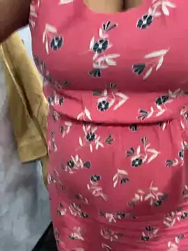 Snapshot of _dr_hot_ chatting on 01-03-25, 01:47 dr hot online show from 01-03-25, 01:47