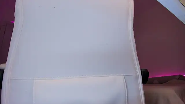 Eva Davi online show from 03-04-25, 02:06