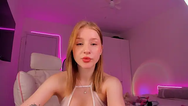 Eva Davi online show from 03-06-25, 05:24