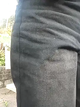 Snapshot of Rose_DiDi chatting on 12-23-25, 08:56 Rose DiDi online show from 12-23-25, 08:56