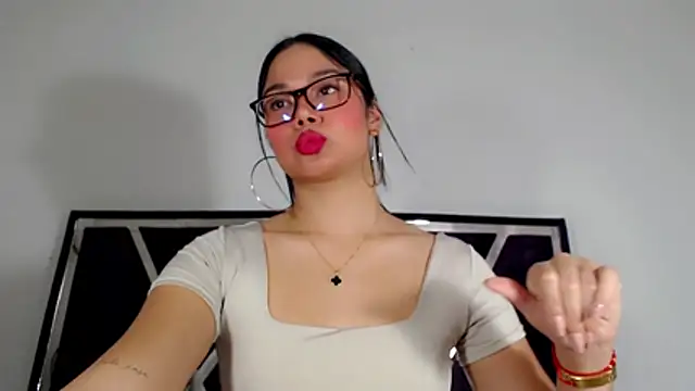 JasmineMoore online show from 07-16-26, 10:05