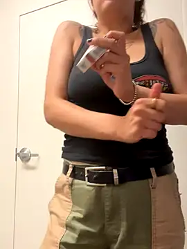 SafeinouterSpace online show from 10-01-25, 07:47