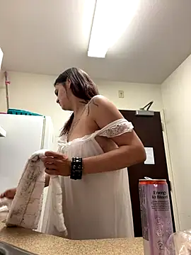 SafeinouterSpace online show from 10-06-25, 06:11