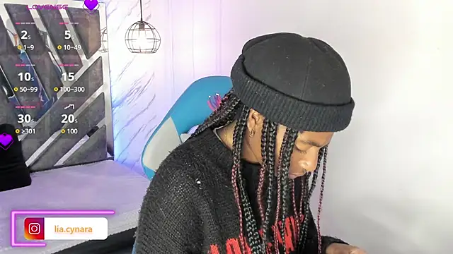 Queen perla  online show from 09-17-25, 01:13