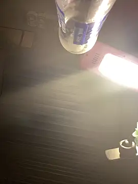 Snapshot of Hotellinh12 chatting on 03-19-25, 04:55 Hotellinh12 online show from 03-19-25, 04:55