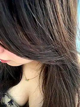 Snapshot of Hotellinh12 chatting on 11-28-25, 07:55 Hotellinh12 online show from 11-28-25, 07:55