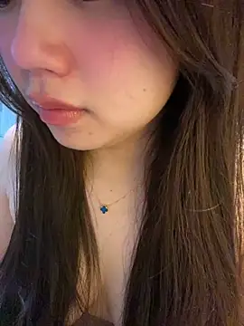 Snapshot of Hotellinh12 chatting on 02-03-26, 04:34 Hotellinh12 online show from 02-03-26, 04:34