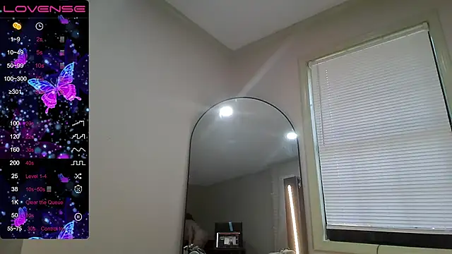 Milfshakecafe online show from 09-11-25, 11:05