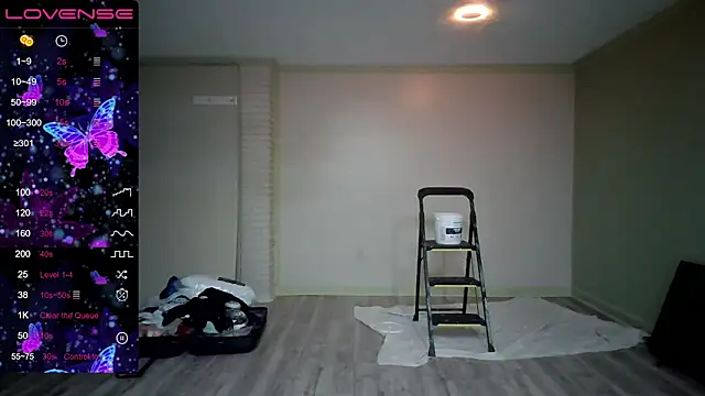 Milfshakecafe online show from 09-18-25, 12:34