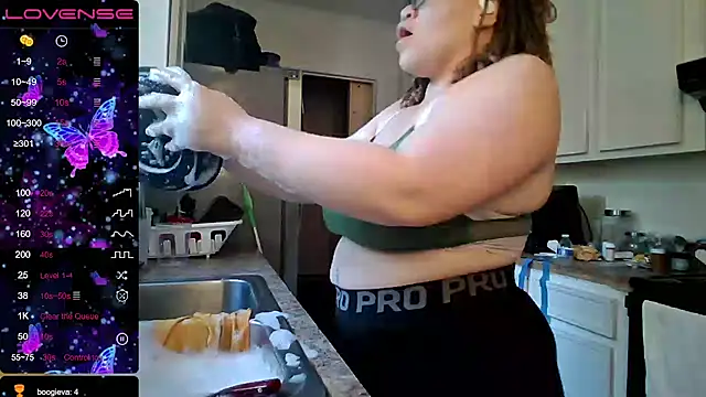 Milfshakecafe online show from 09-19-25, 01:23