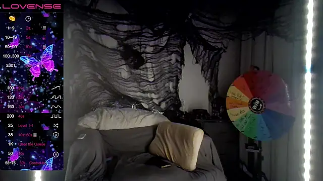 Milfshakecafe online show from 10-07-25, 07:38