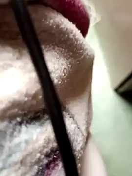 Snapshot of AquaticMovement74 chatting on 04-09-26, 12:10 AquaticMovement74 online show from 04-09-26, 12:10