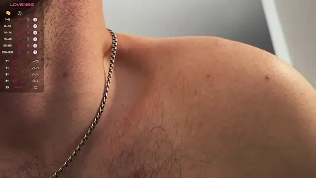 Snapshot of maxx_alexx chatting on 03-10-25, 08:37 maxx alexx online show from 03-10-25, 08:37