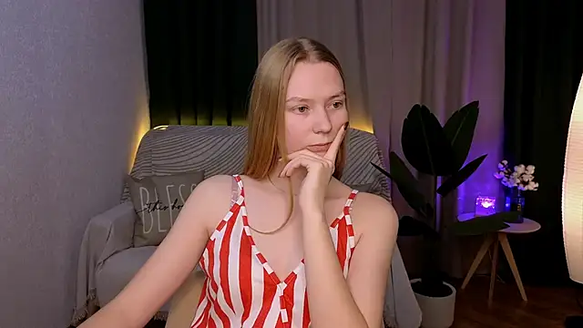 CarolynCohen   online show from 12-03-24, 05:09