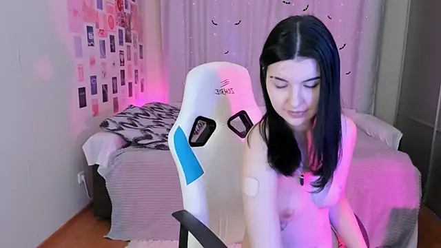 Vanessa Verona online show from 02-23-25, 12:30