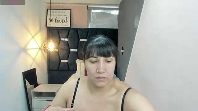 GiaFox  online show from 10-20-25, 07:58