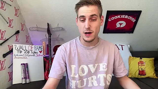 Cookieboy88 online show from 05-02-26, 03:17