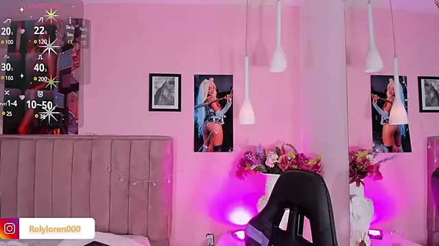 RolyLoren online show from 01-21-25, 06:23