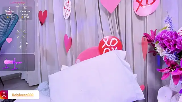 RolyLoren online show from 02-11-25, 12:49