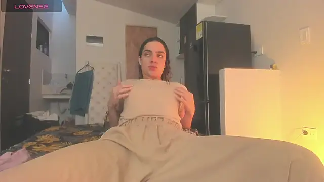 mariiahneedles online show from 06-26-26, 11:20