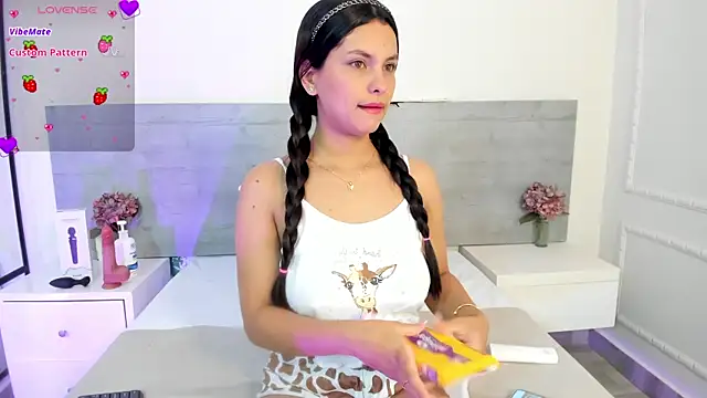 DulceColeman online show from 05-30-26, 11:40