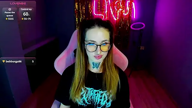 Snapshot of your_tora chatting on 02-17-25, 05:21 your tora online show from 02-17-25, 05:21