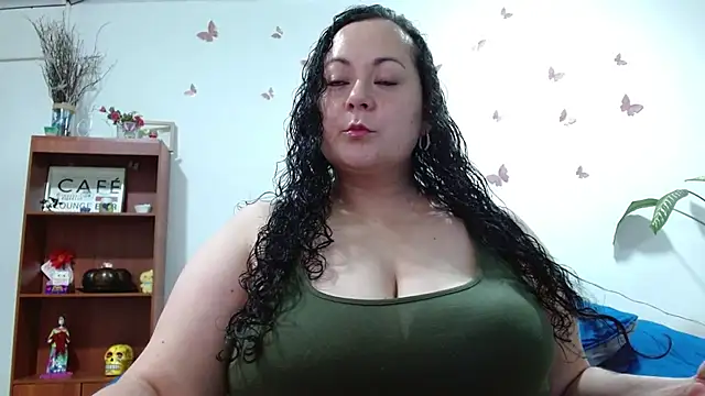 Snapshot of Aleia_Taylor chatting on 07-29-26, 09:35 Aleia Taylor online show from 07-29-26, 09:35