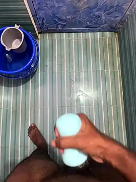 Snapshot of Tamil_Paiyan_99 chatting on 10-03-25, 06:05 Tamil Paiyan 99 online show from 10-03-25, 06:05