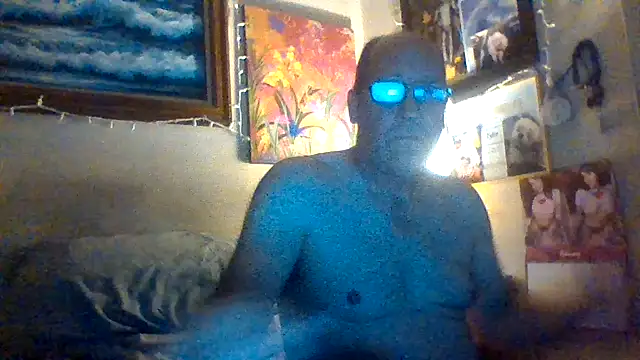Snapshot of hornyrich69 chatting on 01-08-26, 08:05 hornyrich69 online show from 01-08-26, 08:05