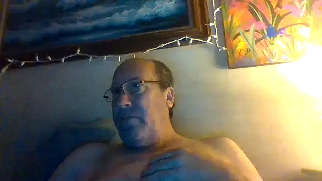 Snapshot of hornyrich69 chatting on 03-08-26, 05:11 hornyrich69 online show from 03-08-26, 05:11